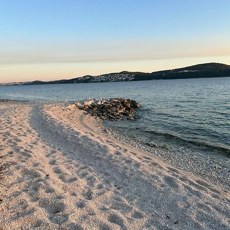Apartments Valjan Trogir Bagian luar foto