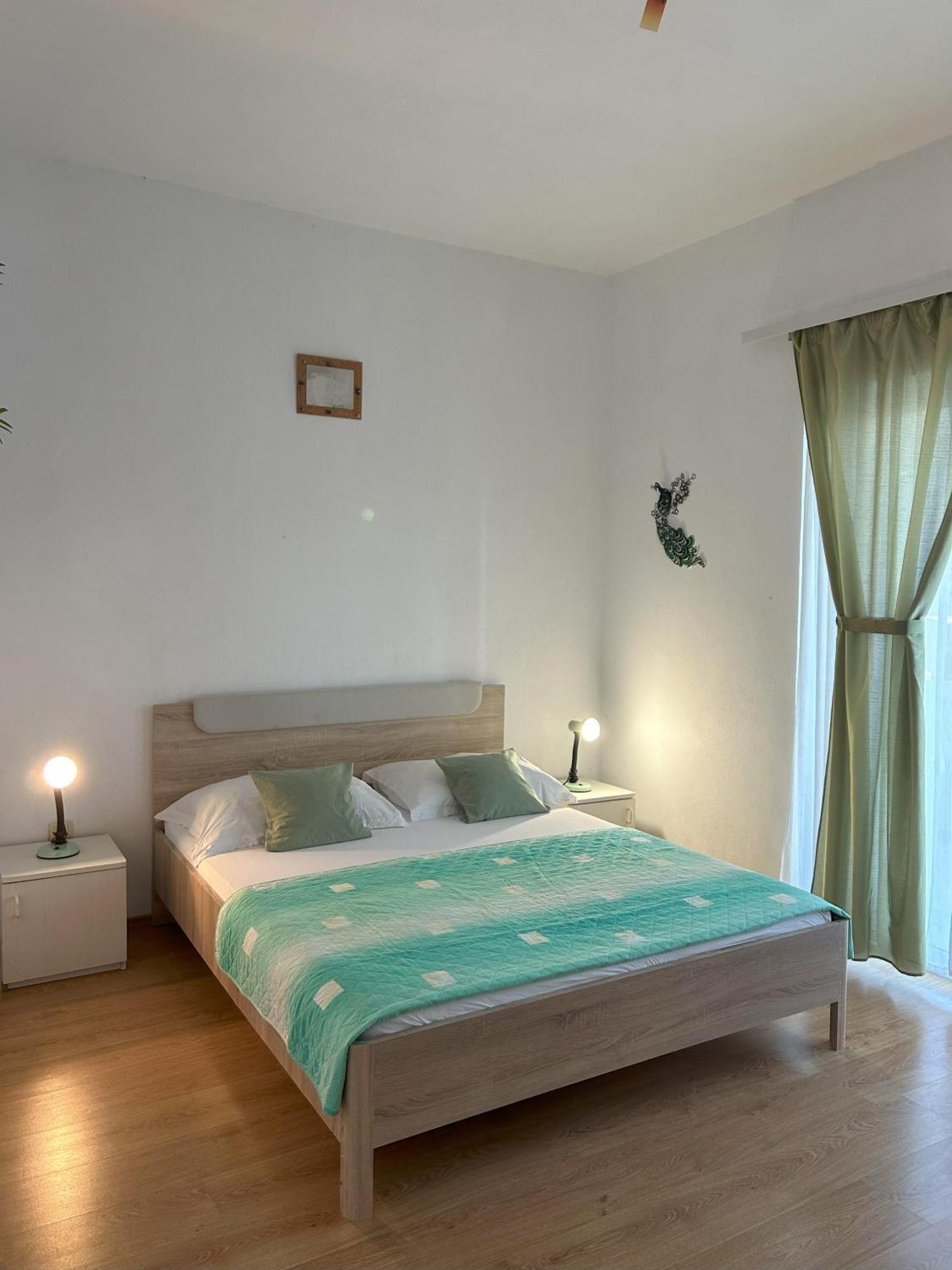 Apartments Valjan Trogir Bagian luar foto