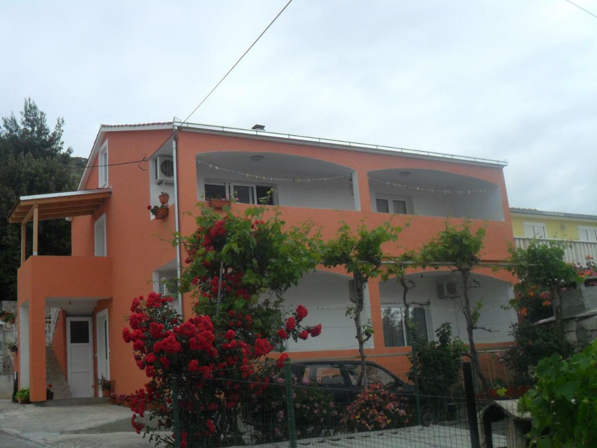 Apartments Valjan Trogir Bagian luar foto