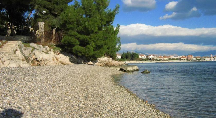 Apartments Valjan Trogir Bagian luar foto