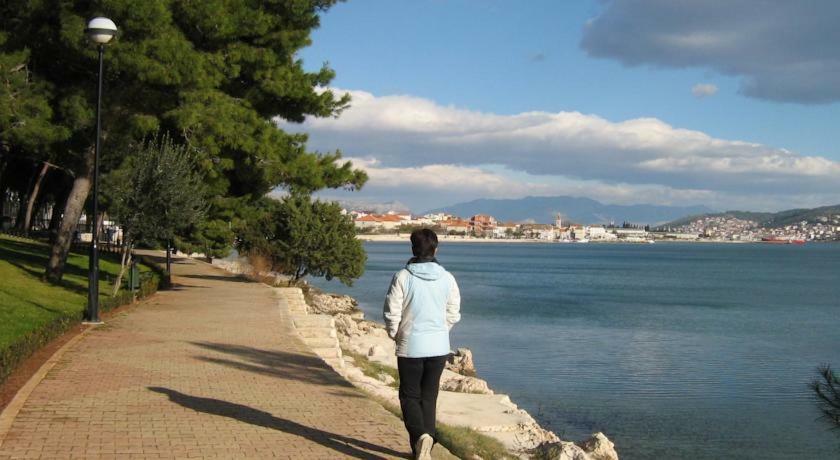 Apartments Valjan Trogir Bagian luar foto