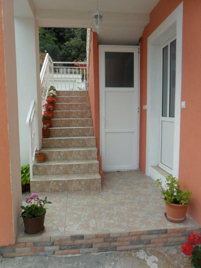 Apartments Valjan Trogir Bagian luar foto
